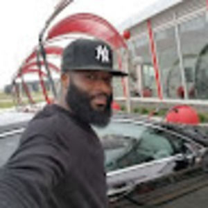 Meet your Posher, Etienne